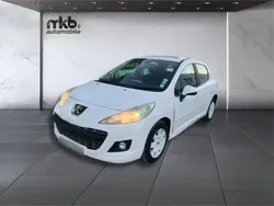 Blanc Utilisé 2011 Peugeot 207 Active Citadine | 4 590 € (Bon prix)