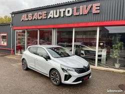 Gris Utilisé 2025 Renault Clio V Techno Berline | 18 490 € (Prix assez cher)