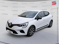 Blanc Utilisé 2022 Renault Clio V Equilibre Berline | 13 799 € (Prix juste)