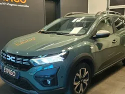 Vert Utilisé 2023 Dacia Sandero Expression Citadine | 14 790 € (Prix juste)