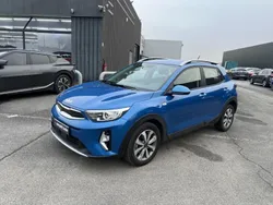Utilisé 2024 Kia Stonic Active SUV | 19 399 € (Prix juste)