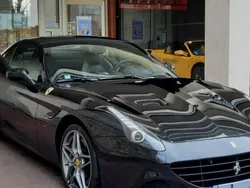 Noir Utilisé 2016 Ferrari California Cabriolet | 138 450 €