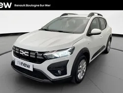 Blanc Utilisé 2024 Dacia Sandero Expression Citadine | 16 990 € (Prix juste)