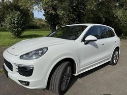 Blanc Utilisé 2015 Porsche Cayenne SUV | 38 500 € (Prix juste)