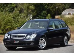 Bleu Utilisé 2004 Mercedes E500 Break | 7 990 €