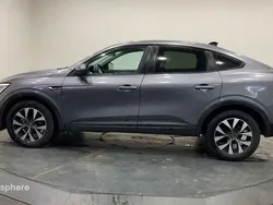 Blanc Utilisé 2023 Renault Arkana Evolution SUV | 23 999 € (Bon prix)