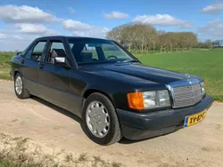 Vert Utilisé 1990 Mercedes 190 Berline | 6 600 €