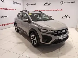 Gris Utilisé 2024 Dacia Sandero Expression Citadine | 16 990 € (Prix juste)