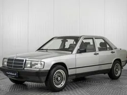 Gris Utilisé 1984 Mercedes 190 Berline | 12 999 €