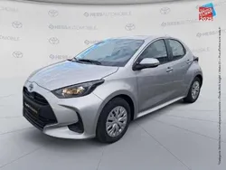 Utilisé 2025 Toyota Yaris Hybrid Berline | 21 699 € (Prix juste)