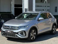 Gris Utilisé 2023 VW T-Roc R-line SUV | 29 990 € (Prix juste)