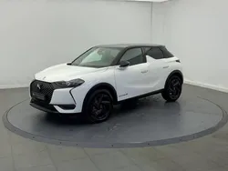 Blanc Utilisé 2022 DS Automobiles DS3 Crossback Performance Line Plus SUV | 23 990 € (Prix juste)