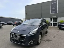 Bleu Utilisé 2015 Peugeot 5008 Allure Monospace | 6 990 € (Prix juste)
