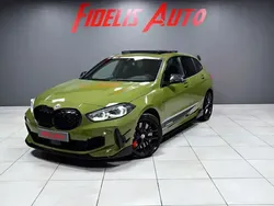 Vert Utilisé 2022 BMW 135 M Performance Citadine | 54 990 €
