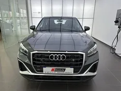 Gris daytona nacré Utilisé 2024 Audi Q2 Advanced Plus SUV | 37 990 € (Prix cher)