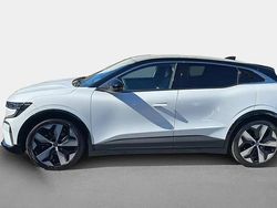 Blanc Occasion 2023 Renault Megane E-Tech Techno Berline | 25 800 € (Prix juste)