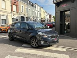 Bleu Utilisé 2015 Kia Carens Monospace | 6 490 € (Prix assez cher)
