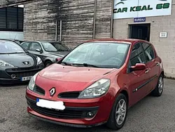 Utilisé 2006 Renault Clio III Authentique Citadine | 2 999 € (Bon prix)