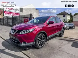 Rouge Utilisé 2015 Nissan Qashqai Tekna SUV | 10 900 € (Prix juste)