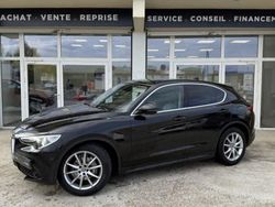 Utilisé 2019 Alfa Romeo Stelvio Executive SUV | 25 990 € (Prix juste)