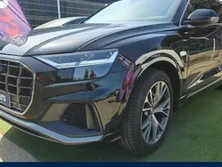 Utilisé 2019 Audi Q8 S-Line SUV | 44 990 €