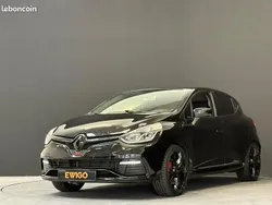 Noir Utilisé 2015 Renault Clio IV Berline | 13 990 € (Prix juste)