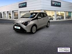 Gris Utilisé 2019 Toyota Aygo X-play Citadine | 12 390 € (Prix juste)