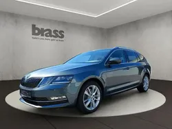 Gris Utilisé 2018 Skoda Octavia Style Break | 16 950 € (Super prix)