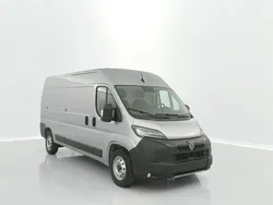 Gris Nouvelle 2024 Peugeot Boxer S Van | 34 200 € (Bon prix)