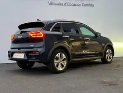 Bleu Utilisé 2021 Kia e-Niro SUV | 21 990 € (Prix juste)