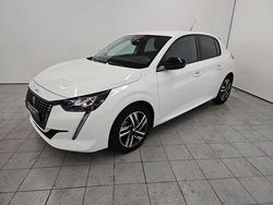Jaune Utilisé 2023 Peugeot 208 Allure Citadine | 15 490 € (Prix juste)