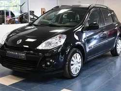 Noir Utilisé 2009 Renault Clio GrandTour Expression Break | 4 896 €