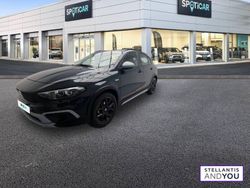 Vert Utilisé 2022 Fiat Tipo Cross Berline | 16 990 € (Super prix)