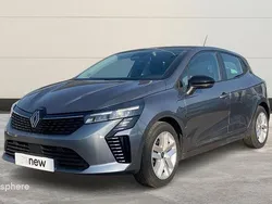 Gris Nouvelle 2024 Renault Clio V Evolution Berline | 17 299 € (Bon prix)