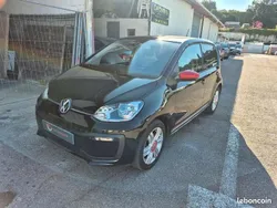 Noir Utilisé 2018 VW up! Citadine | 8 200 €