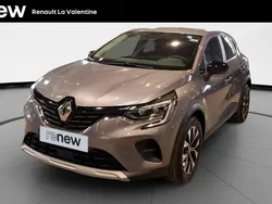 Gris Utilisé 2024 Renault Captur Evolution SUV | 18 490 € (Prix juste)