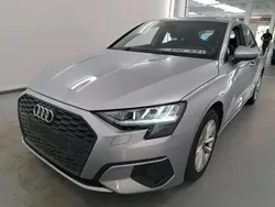 Argent Utilisé 2021 Audi A3 Sportback Advanced Berline | 22 290 € (Prix juste)