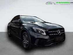 Mercedes GLA220