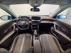 Bleu Utilisé 2021 Peugeot 2008 S SUV | 16 499 € (Prix juste)