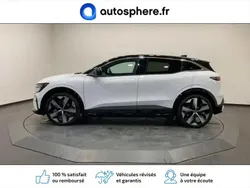 Blanc glacier Utilisé 2022 Renault Mégane Techno SUV | 25 499 € (Prix juste)