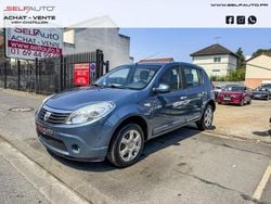 Bleu Utilisé 2010 Dacia Sandero Prestige Citadine | 3 280 € (Prix juste)