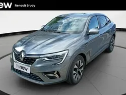 Gris Utilisé 2023 Renault Arkana Evolution SUV | 22 990 € (Prix assez cher)