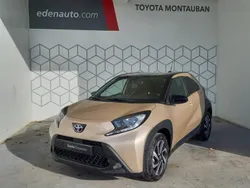 Beige Utilisé 2023 Toyota Aygo Design Citadine | 17 690 € (Prix juste)