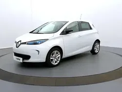 Blanc Utilisé 2018 Renault Zoe Zen Citadine | 6 490 € (Bon prix)