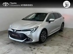 Gris argent métallisé Utilisé 2024 Toyota Corolla Design Break | 31 990 € (Prix juste)