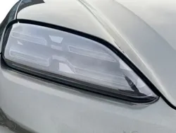 Gris Nouvelle 2024 Porsche Macan SUV | 123 990 €