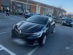 Utilisé 2020 Renault Clio V Business Berline | 10 900 € (Prix juste)