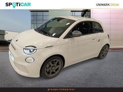 Blanc Nouvelle 2024 Abarth 500e Citadine | 32 990 € (Prix cher)