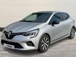 Gris Utilisé 2022 Renault Clio V Evolution Berline | 15 999 € (Bon prix)