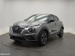 Gris Nouvelle 2025 Nissan Juke N-Connecta SUV | 26 990 €